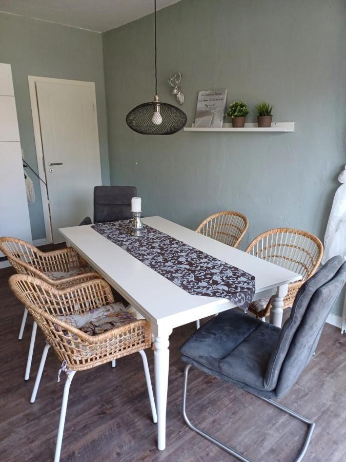 Lotta'S Ferienhaeuschen Apartment Emden Exterior photo